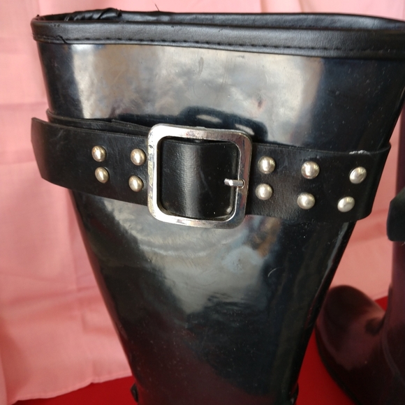 ☔ INTRIGUE ORIGINAL RUBBER RAIN BOOTS SZ 8 - Picture 3 of 7